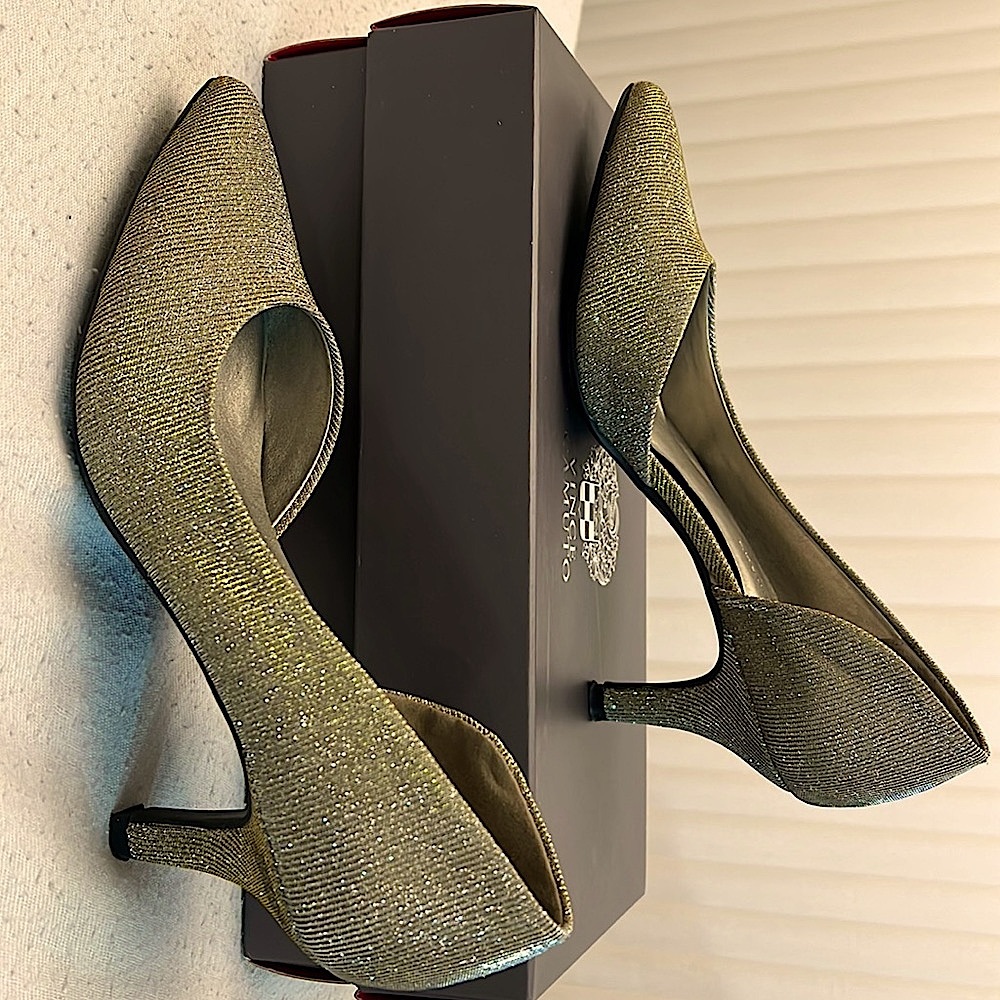 Chinese Laundry (CL) Estelle Glitter Pump